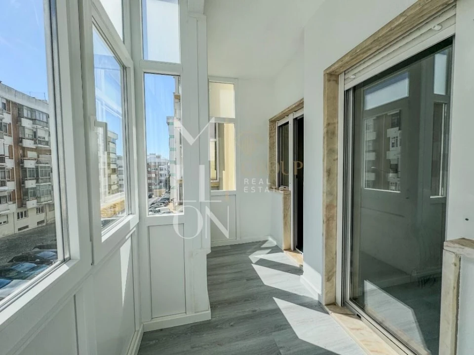 Apartamento T2 para Venda em Oeiras e São Julião da Barra, Paço de Arcos e Caxias Foto 21