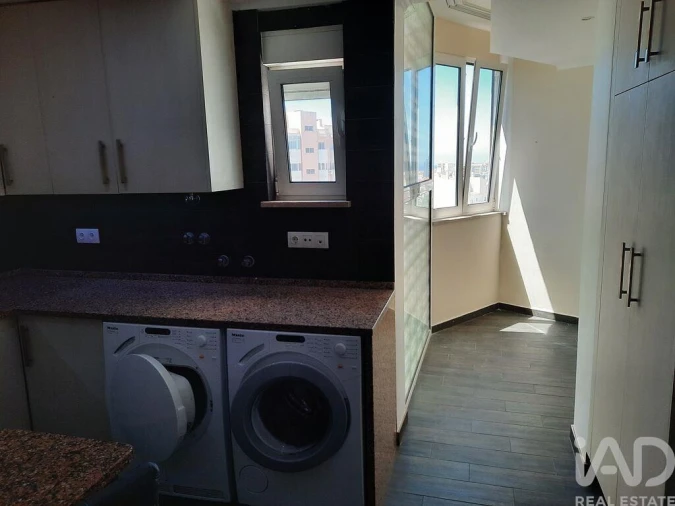 Apartamento T4 para Venda em Cascais e Estoril Foto 6