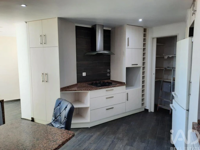 Apartamento T4 para Venda em Cascais e Estoril Foto 7