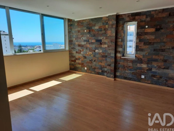 Apartamento T4 para Venda em Cascais e Estoril Foto 3