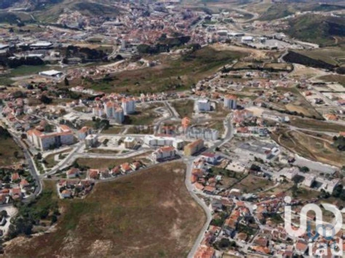 Terreno para Venda em Ramalhal Foto 3