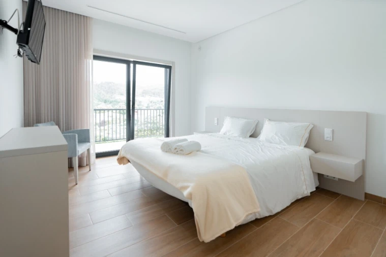 Prédio para Venda em Mosteiro Foto 46