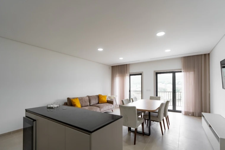 Prédio para Venda em Mosteiro Foto 28