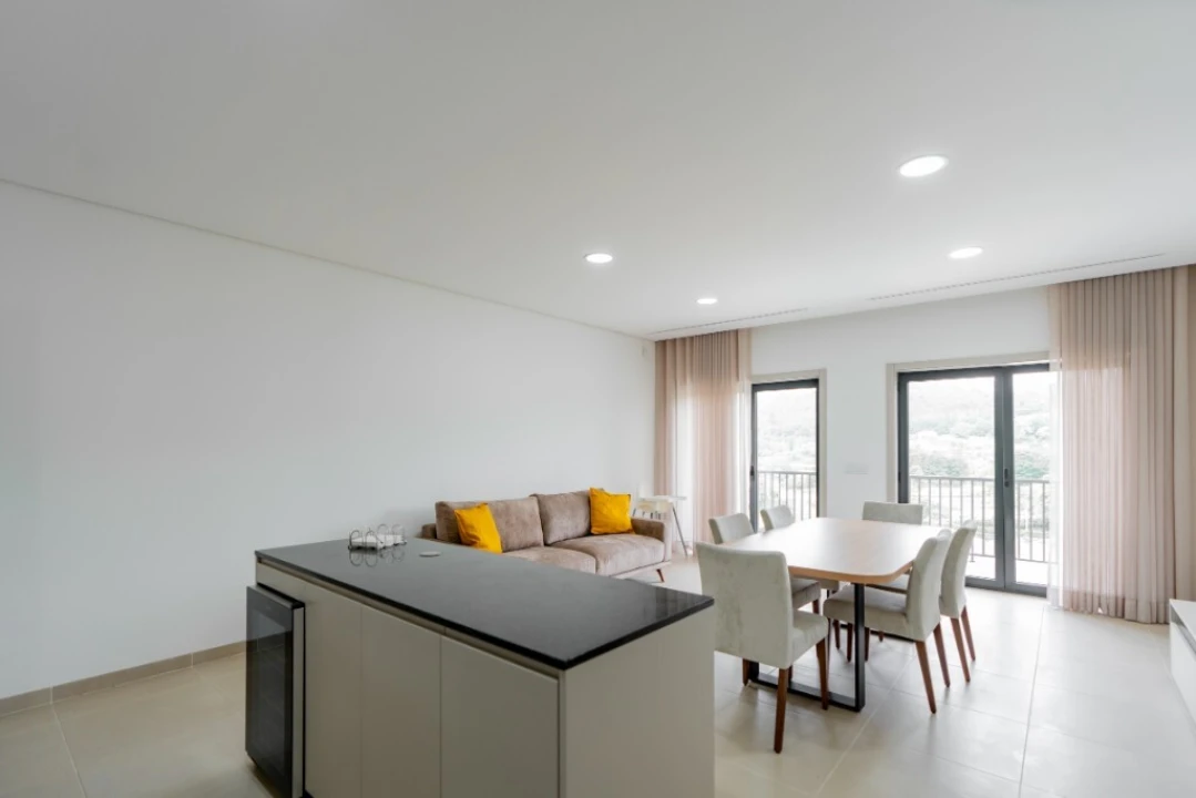 Prédio para Venda em Mosteiro Foto 35