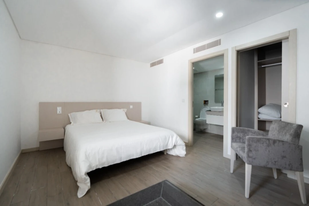 Prédio para Venda em Mosteiro Foto 65