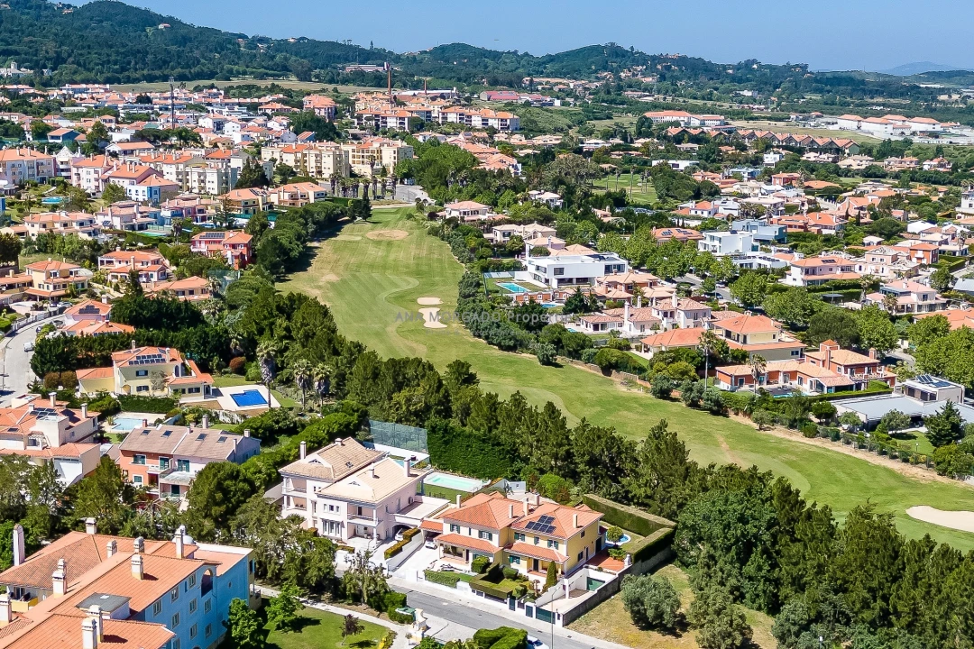 Moradia T4 para Venda em Agualva e Mira-Sintra Foto 81