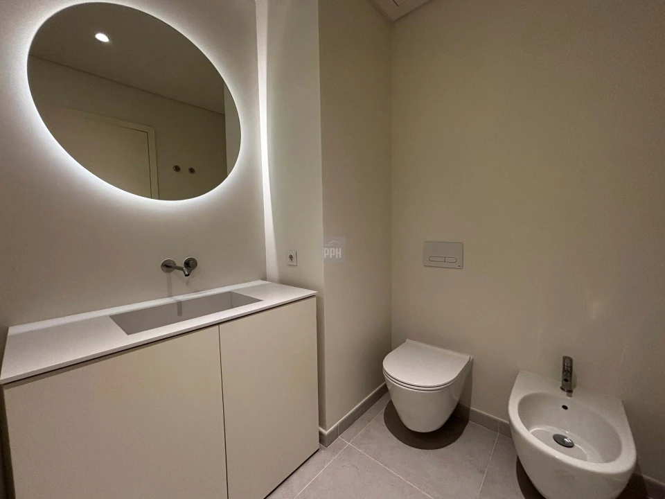 Apartamento T2 para Venda em Quarteira Foto 9