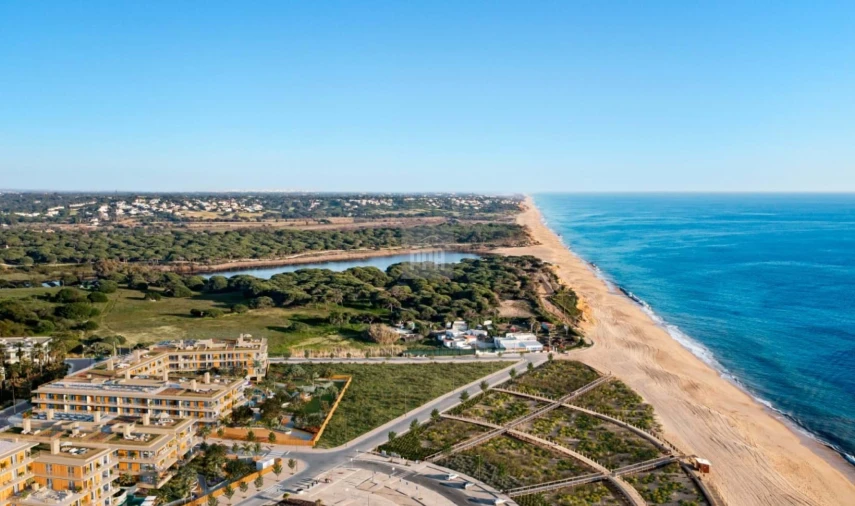 Apartamento T2 para Venda em Quarteira Foto 18