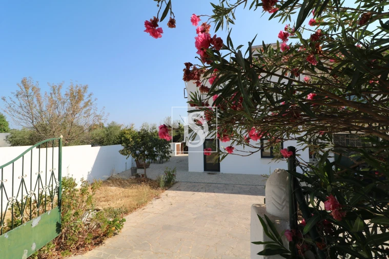 Moradia T4 para Venda em Albufeira e Olhos de Água Foto 31