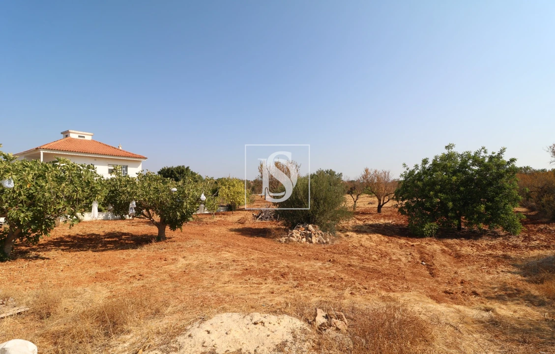 Moradia T4 para Venda em Albufeira e Olhos de Água Foto 26