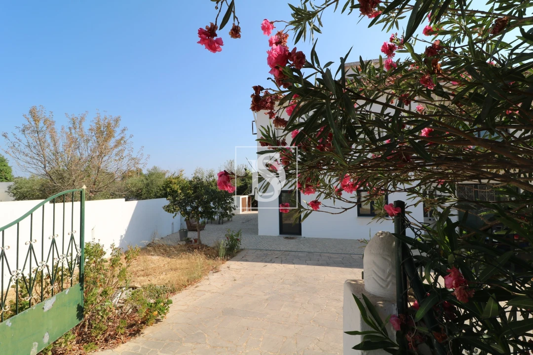 Moradia T4 para Venda em Albufeira e Olhos de Água Foto 31