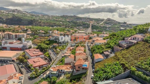 Moradia T2 para Venda em Camara de Lobos