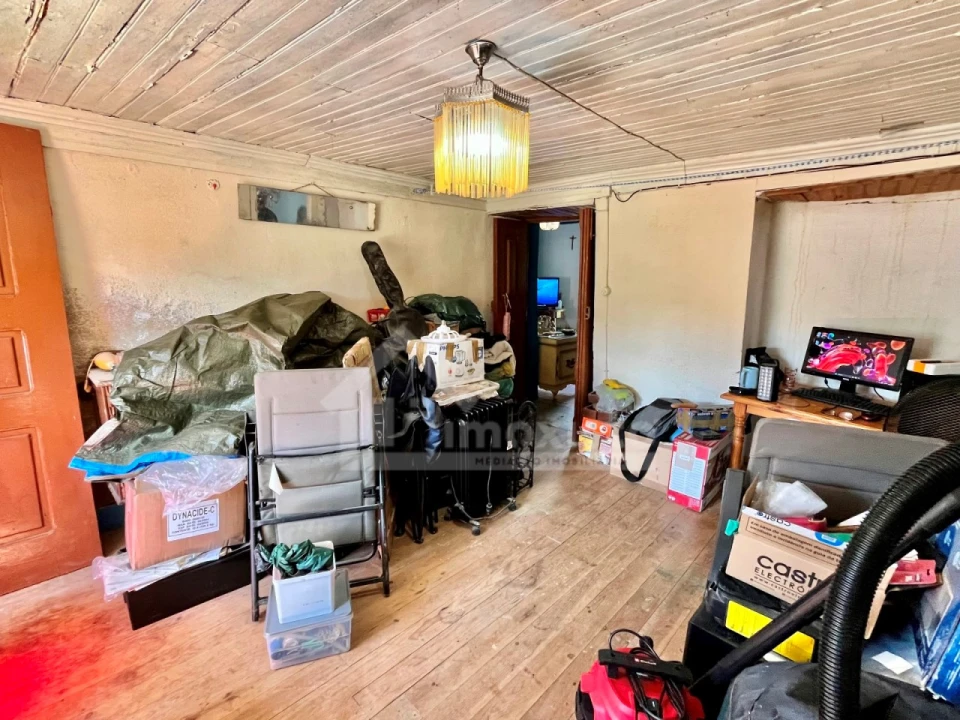 Moradia T3 para Venda em Portela do Fojo-Machio Foto 5