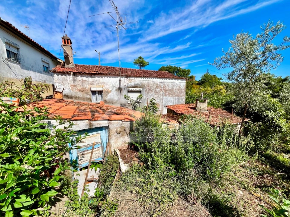 Moradia T3 para Venda em Portela do Fojo-Machio Foto 34