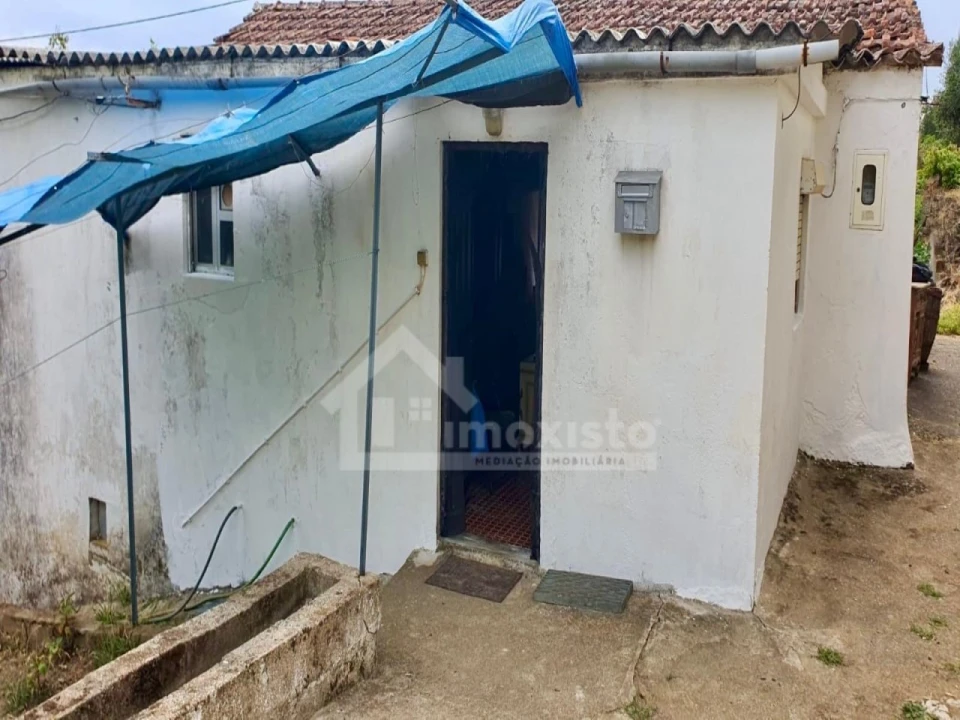 Moradia T3 para Venda em Portela do Fojo-Machio Foto 2