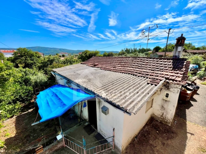 Moradia T3 para Venda em Portela do Fojo-Machio Foto 25