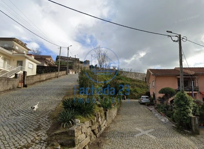 Terreno para Venda em Lordelo Foto 4