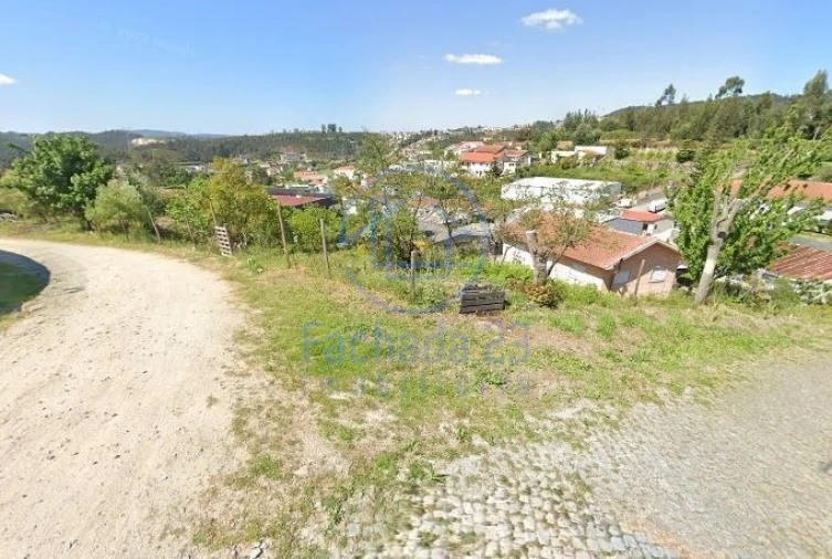 Terreno para Venda em Lordelo Foto 3