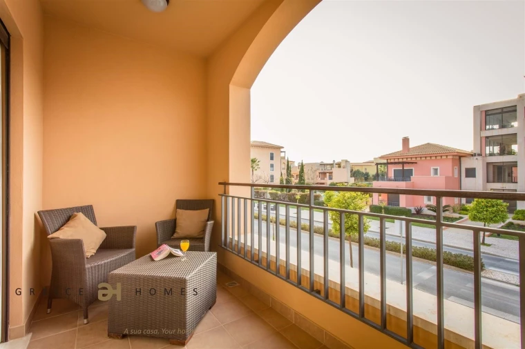 Apartamento T2 para Arrendamento em Quarteira Foto 27