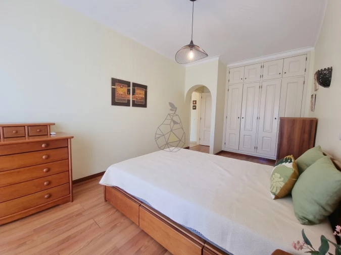 Apartamento T2 para Arrendamento em Portimão Foto 18