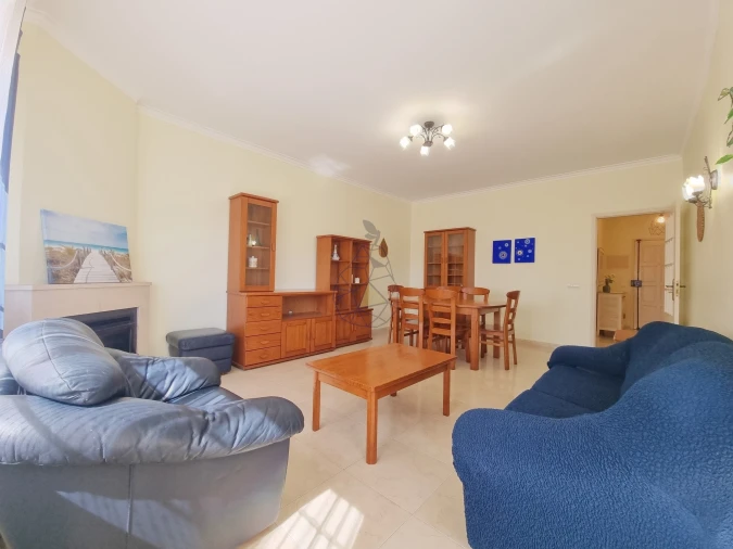 Apartamento T2 para Arrendamento em Portimão Foto 8