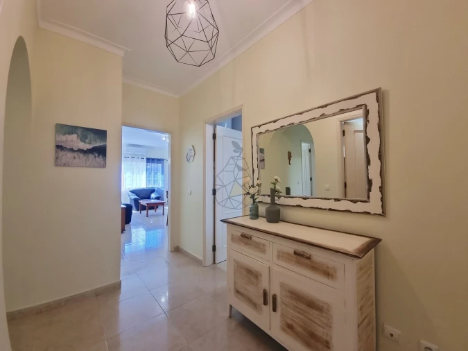 Apartamento T2 para Arrendamento em Portimão Foto 2