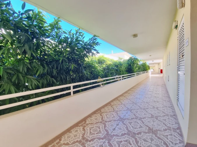 Apartamento T2 para Arrendamento em Portimão Foto 21