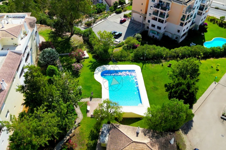 Apartamento T2 para Arrendamento em Portimão Foto 29