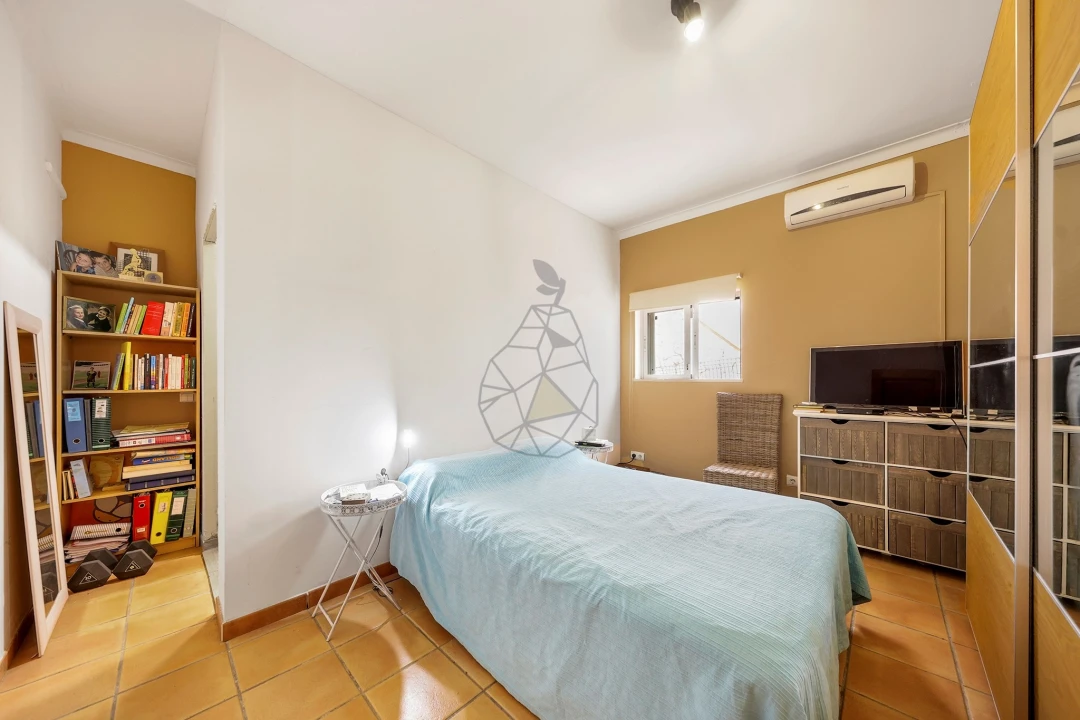 Moradia T7 para Venda em Alvor Foto 65