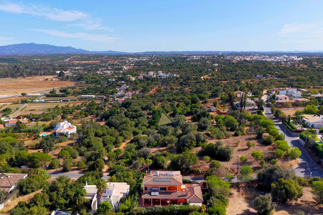 Moradia T7 para Venda em Alvor Foto 75