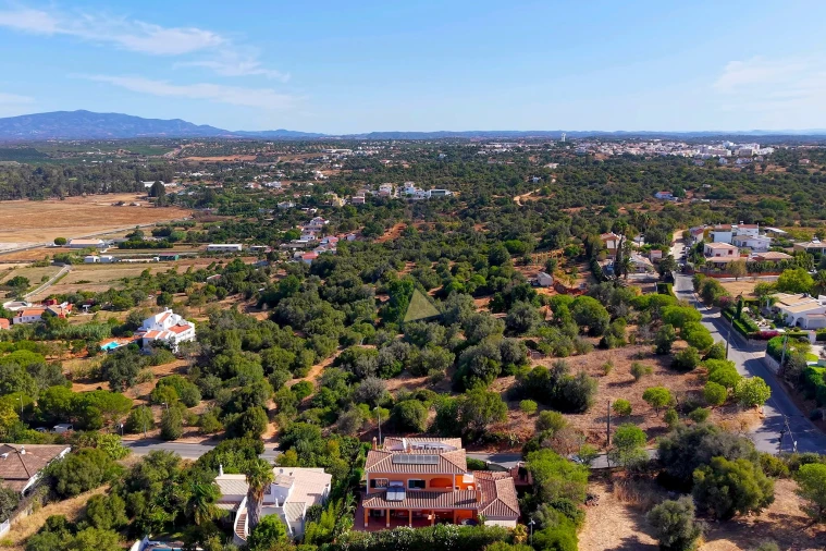 Moradia T7 para Venda em Alvor Foto 75