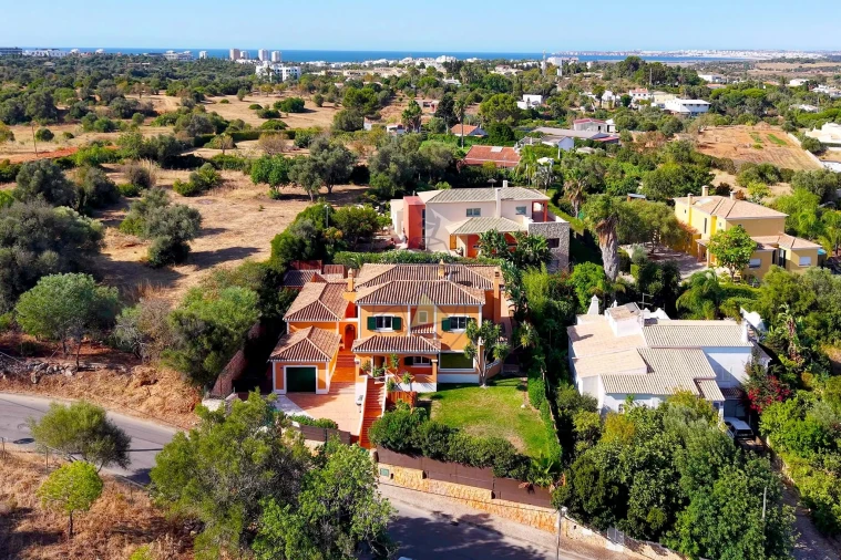 Moradia T7 para Venda em Alvor Foto 77
