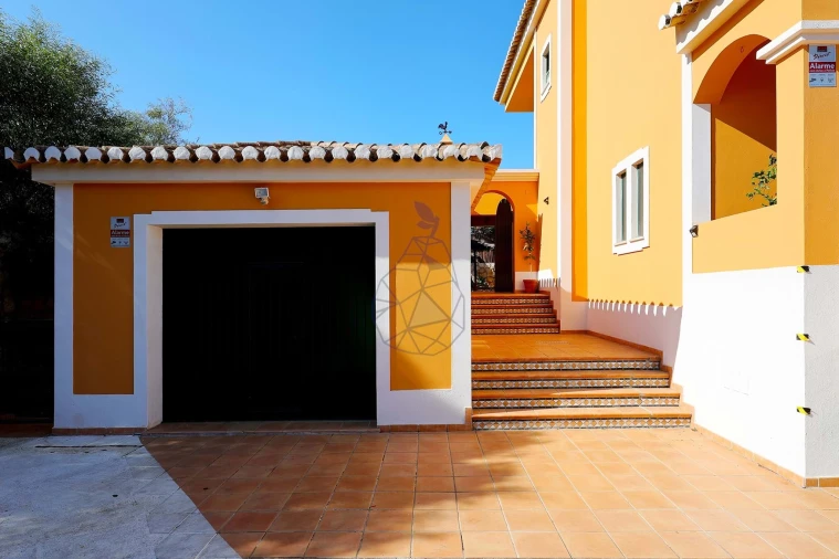 Moradia T7 para Venda em Alvor Foto 58