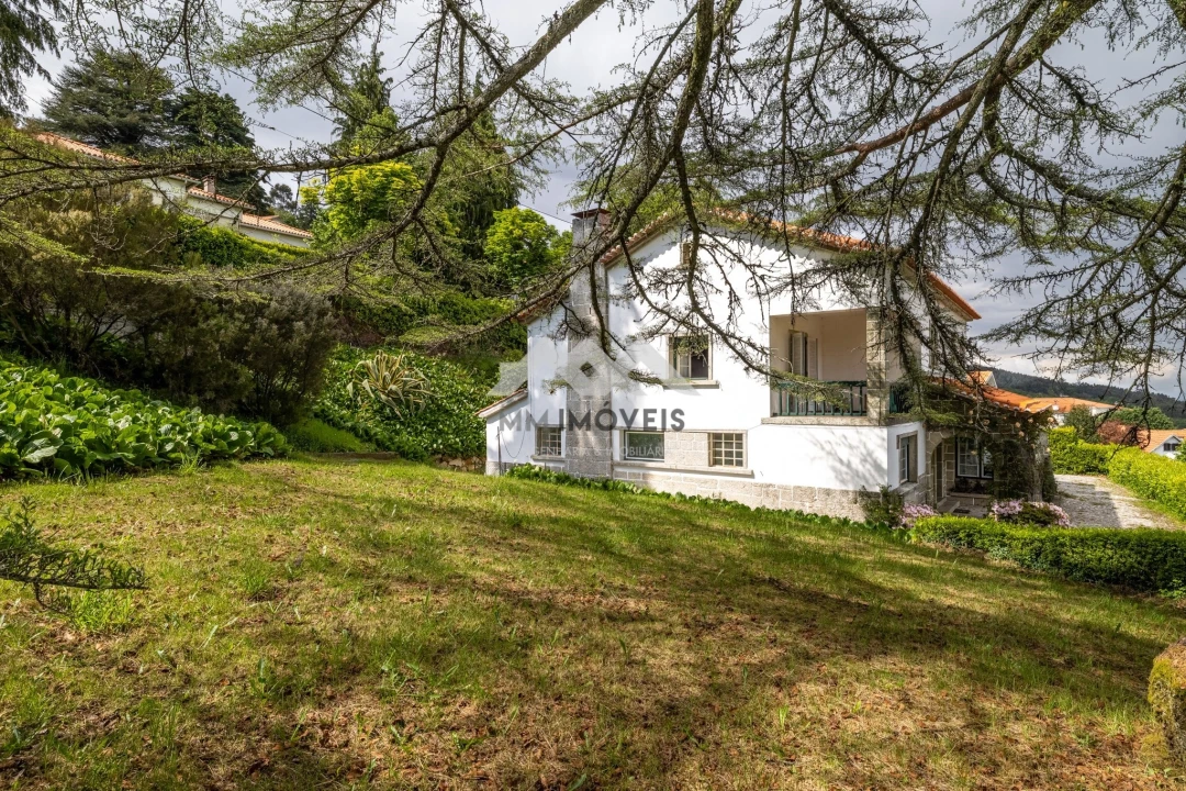 Moradia T6 para Venda em Guardão Foto 68