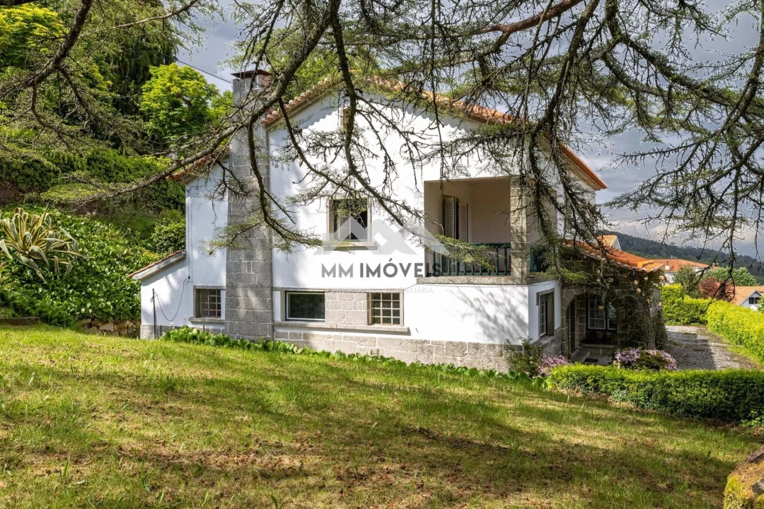 Moradia T6 para Venda em Guardão Foto 2