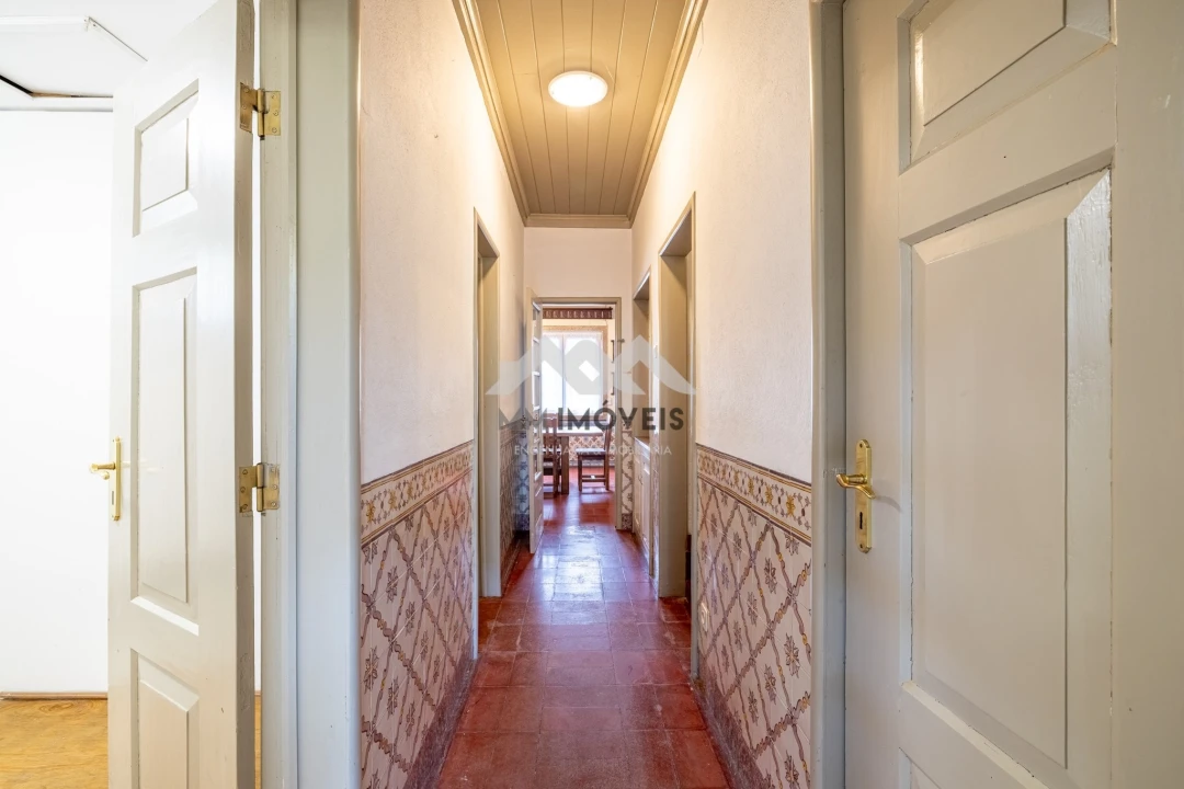 Moradia T6 para Venda em Guardão Foto 17