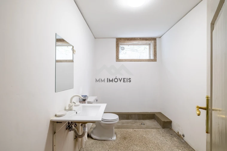 Moradia T6 para Venda em Guardão Foto 50