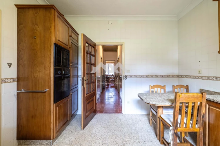 Moradia T6 para Venda em Guardão Foto 20