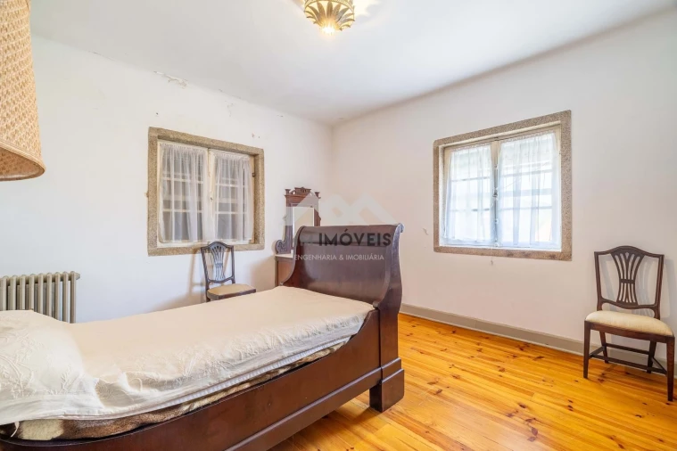 Moradia T6 para Venda em Guardão Foto 34