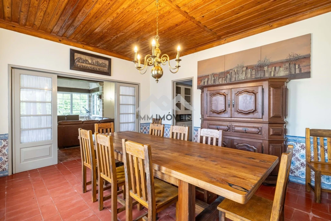 Moradia T6 para Venda em Guardão Foto 13