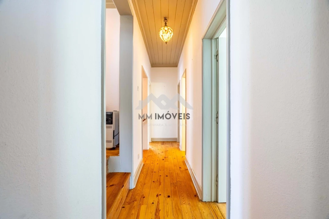 Moradia T6 para Venda em Guardão Foto 37