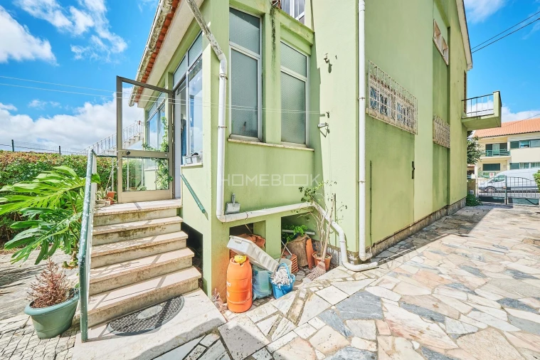 Moradia T5 para Venda em Algueirão-Mem Martins Foto 39