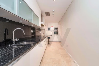 Apartamento T2 para Venda em Loule (São Clemente)