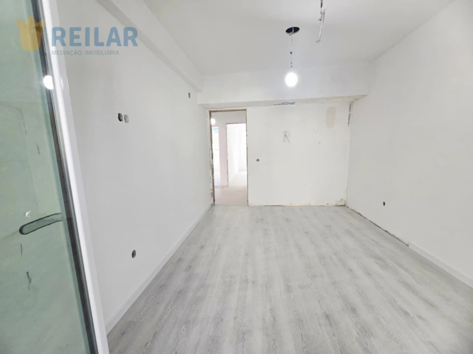 Apartamento T4 para Venda em Póvoa de Santa Iria e Forte da Casa Foto 19