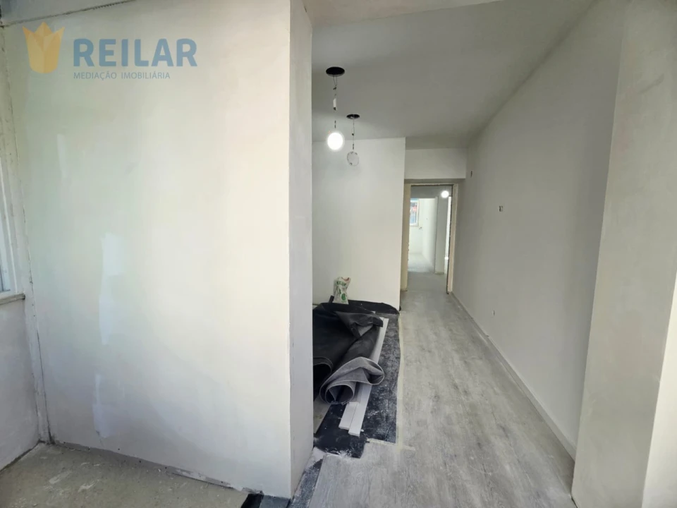 Apartamento T4 para Venda em Póvoa de Santa Iria e Forte da Casa Foto 33