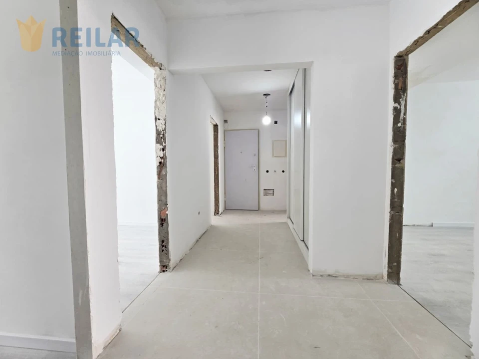 Apartamento T4 para Venda em Póvoa de Santa Iria e Forte da Casa Foto 39