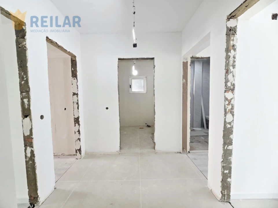 Apartamento T4 para Venda em Póvoa de Santa Iria e Forte da Casa Foto 40