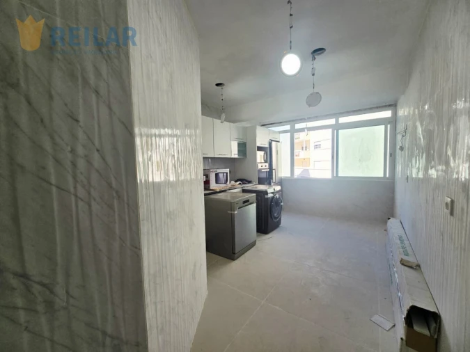 Apartamento T4 para Venda em Póvoa de Santa Iria e Forte da Casa Foto 9