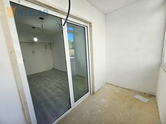 Apartamento T4 para Venda em Póvoa de Santa Iria e Forte da Casa Foto 16