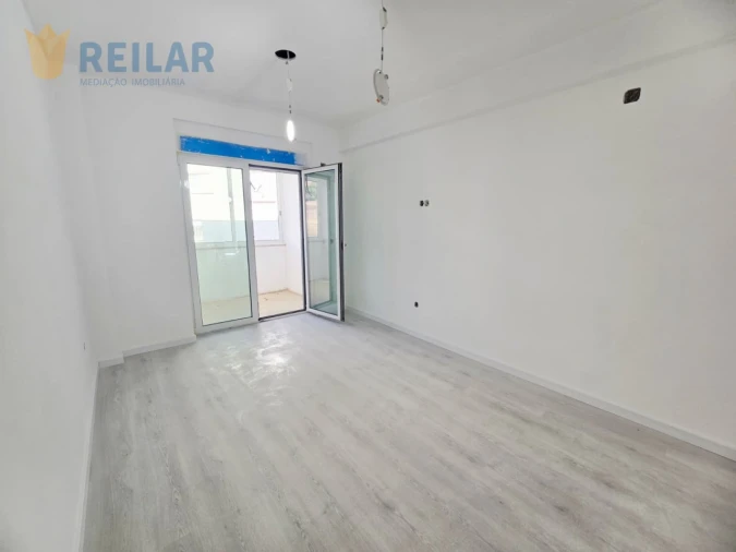 Apartamento T4 para Venda em Póvoa de Santa Iria e Forte da Casa Foto 20